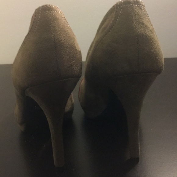 New Condition, LimeLight Heeled Shoes.Size 7 1/2 - Picture 3 of 8